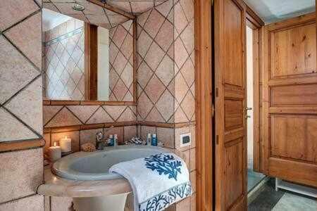 La Cabane Bleau The Perfect Beachfront Apartment Marina del Cantone Экстерьер фото