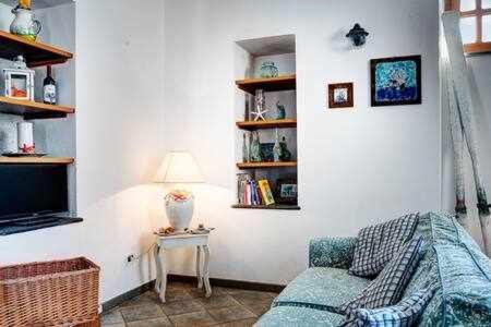 La Cabane Bleau The Perfect Beachfront Apartment Marina del Cantone Экстерьер фото
